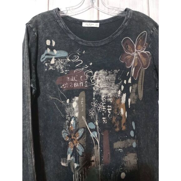 Jess and Jane Shirt Ladies Medium Gray‎ Light Weight Graphic - Picture 3 of 6